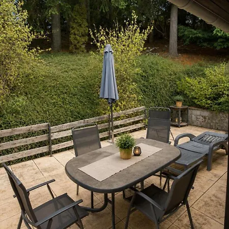 펜션 In Der Vulkaneifel Mit Terrasse Pelm
